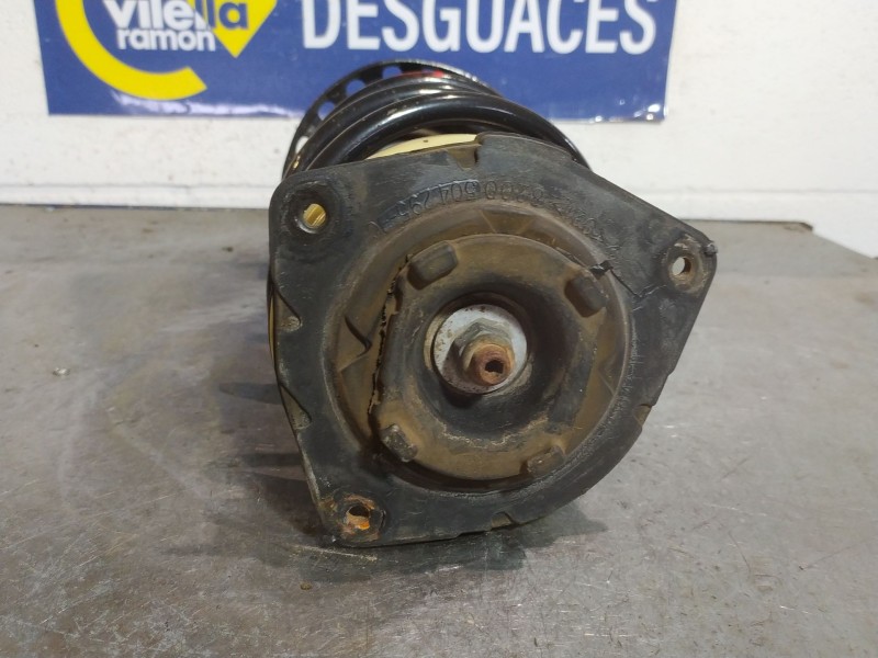 Recambio de amortiguador delantero derecho para renault modus referencia OEM IAM   