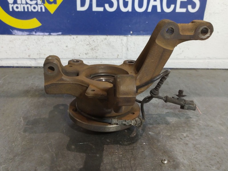 Recambio de mangueta delantera derecha para renault modus referencia OEM IAM   