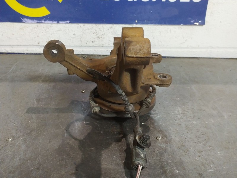 Recambio de mangueta delantera derecha para renault modus referencia OEM IAM   