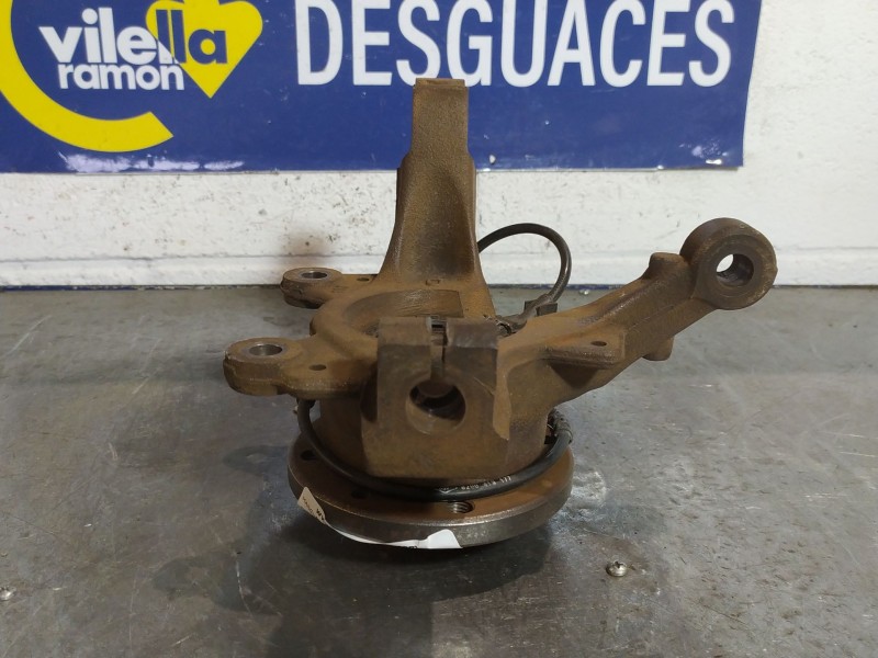 Recambio de mangueta delantera derecha para renault modus referencia OEM IAM   