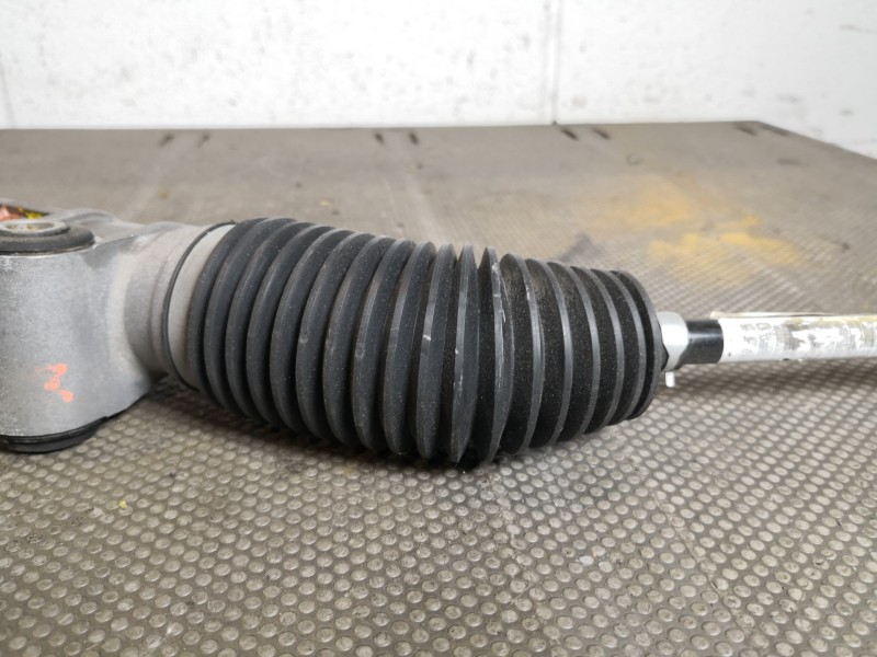 Recambio de caja direccion para opel meriva referencia OEM IAM 26082855  