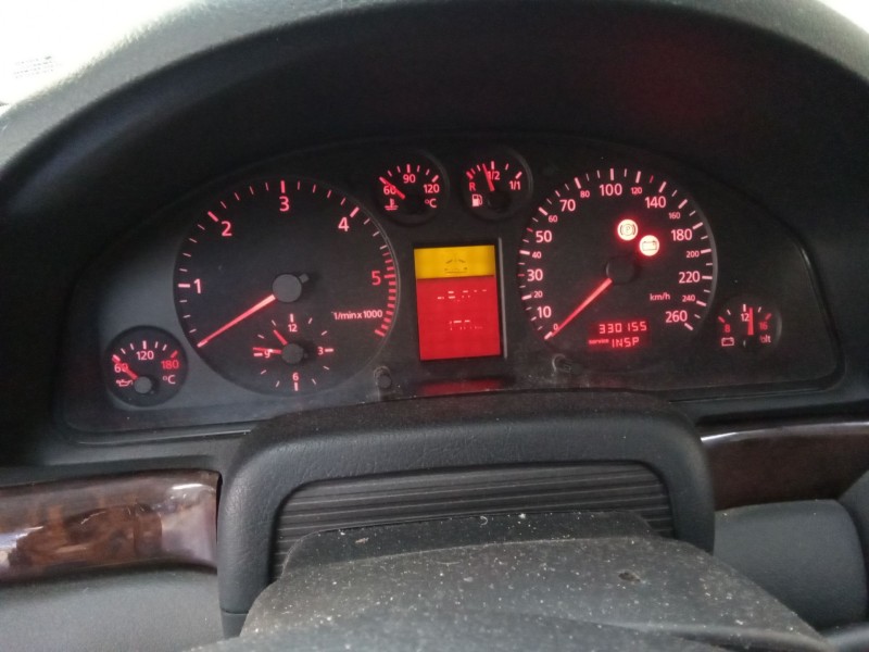 audi a4 1.9 tdi del año 1999
