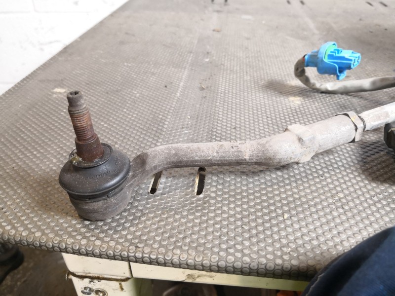 Recambio de caja direccion para citroen c2 1.4 hdi referencia OEM IAM   