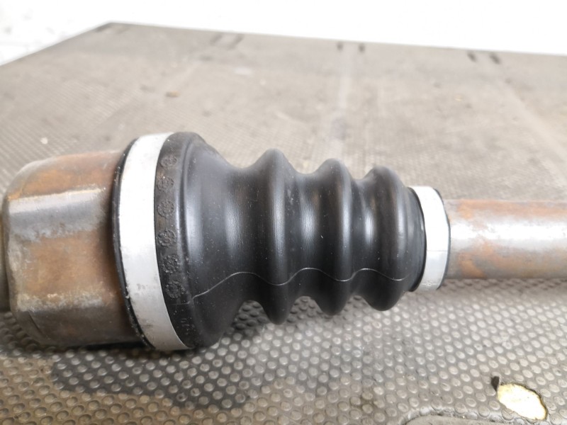 Recambio de transmision delantera derecha para citroen c3 1.4 hdi 16v sx referencia OEM IAM   