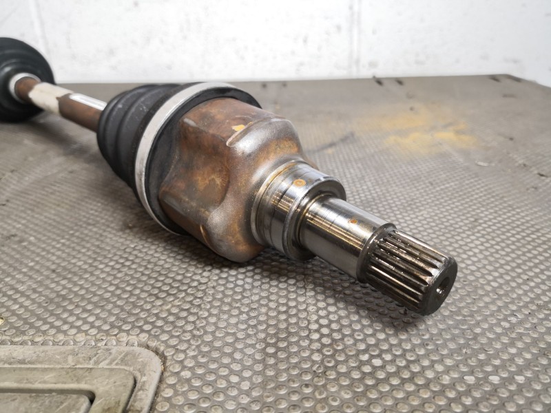 Recambio de transmision delantera izquierda para citroen c3 1.4 hdi 16v sx referencia OEM IAM   