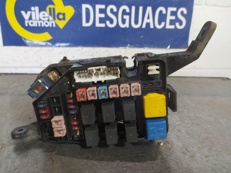 Recambio de caja reles fusibles para hyundai getz (tb) 1.1 12v cat referencia OEM IAM   
