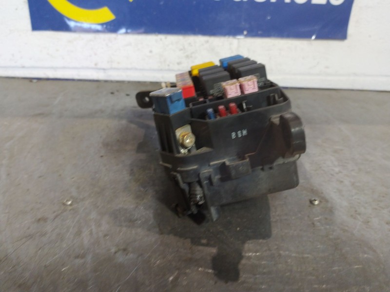 Recambio de caja reles fusibles para hyundai getz (tb) 1.1 12v cat referencia OEM IAM   
