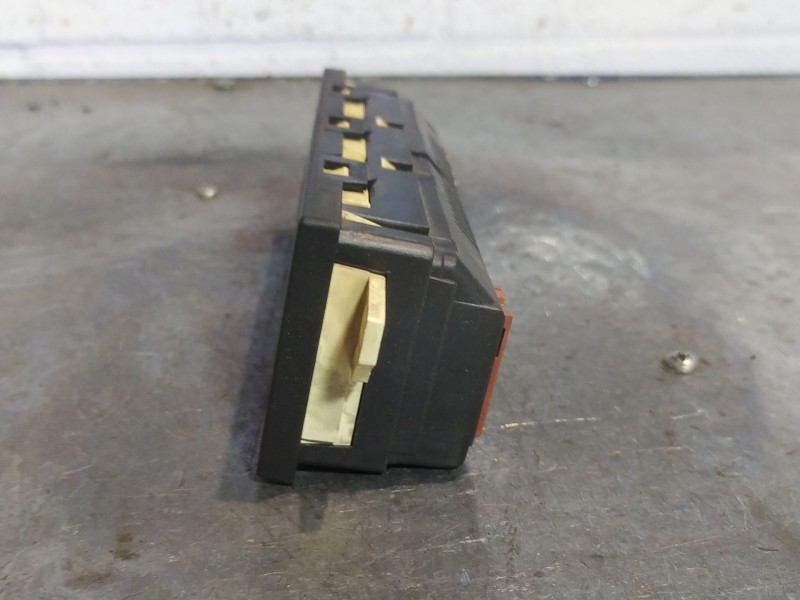 Recambio de pantalla multifuncion para citroen c2 1.4 hdi referencia OEM IAM 96632560XT  