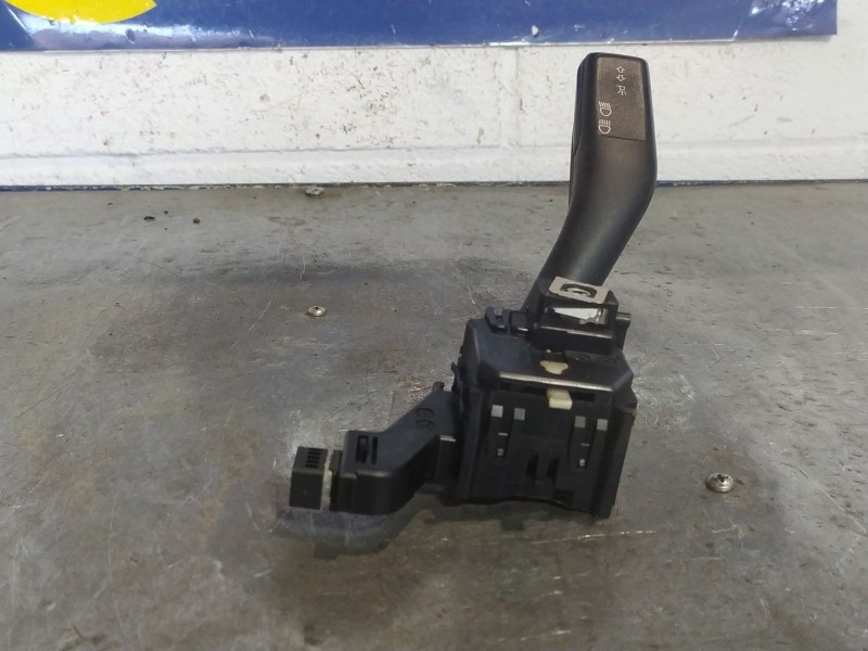 Recambio de mando intermitentes para volkswagen caddy ka/kb (2k)  | 0.04 - ...  | 0.04 - ... referencia OEM IAM 1K0953513  