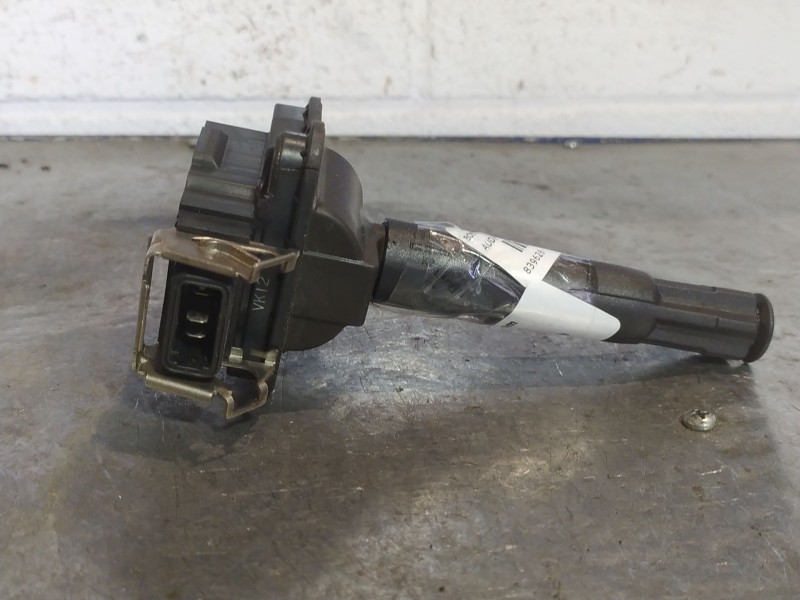 Recambio de bobina encendido para audi a4 1.8 t referencia OEM IAM   