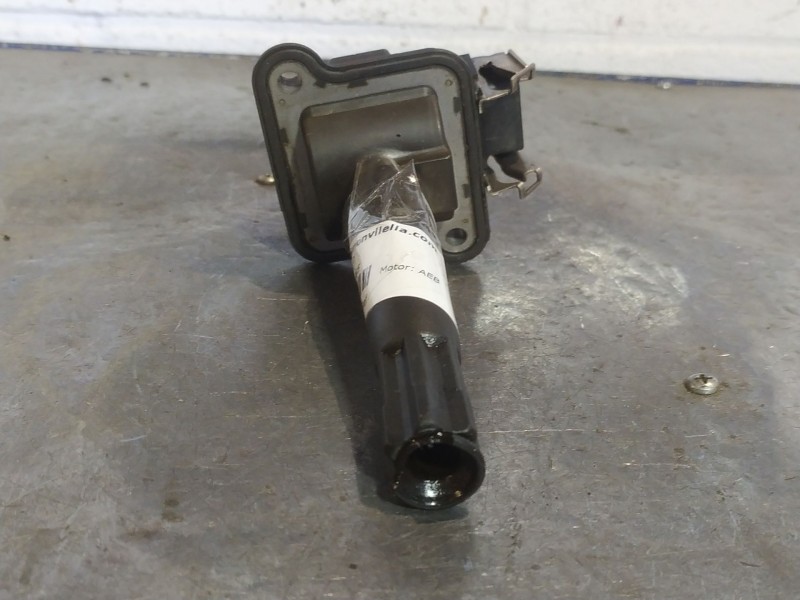 Recambio de bobina encendido para audi a4 1.8 t referencia OEM IAM   