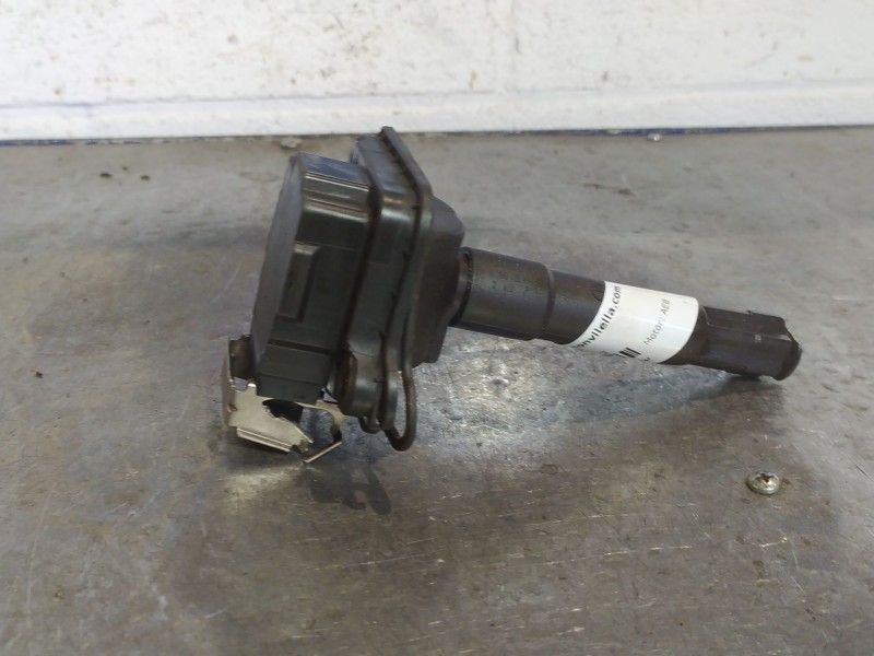 Recambio de bobina encendido para audi a4 1.8 t referencia OEM IAM 058905105 0040100013 