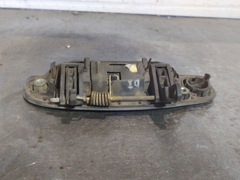 Recambio de maneta exterior delantera derecha para hyundai getz (tb) 1.1 12v cat referencia OEM IAM   