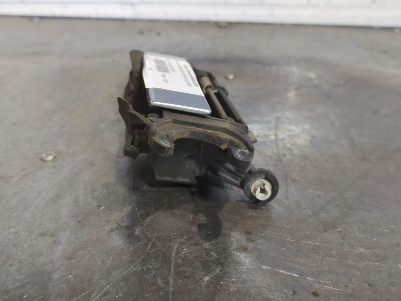 Recambio de maneta interior delantera izquierda para audi a4 1.8 t referencia OEM IAM   