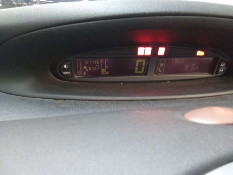 citroen xsara picasso del año 2003