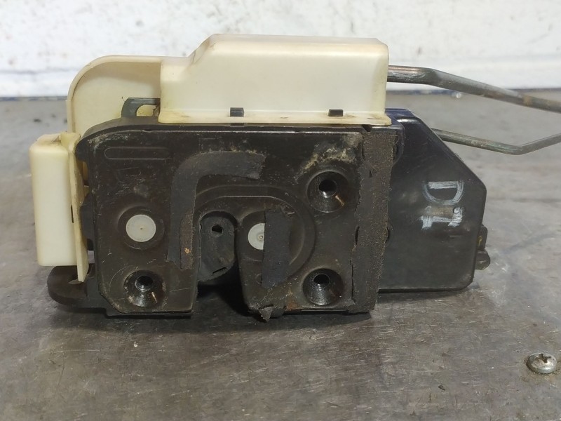 Recambio de cerradura puerta delantera izquierda para hyundai getz (tb) 1.1 12v cat referencia OEM IAM   