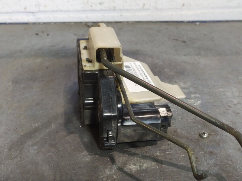 Recambio de cerradura puerta delantera izquierda para hyundai getz (tb) 1.1 12v cat referencia OEM IAM   