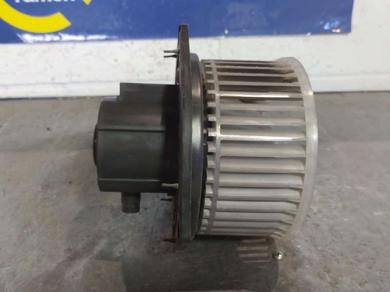 Recambio de motor calefaccion para chevrolet kalos referencia OEM IAM   