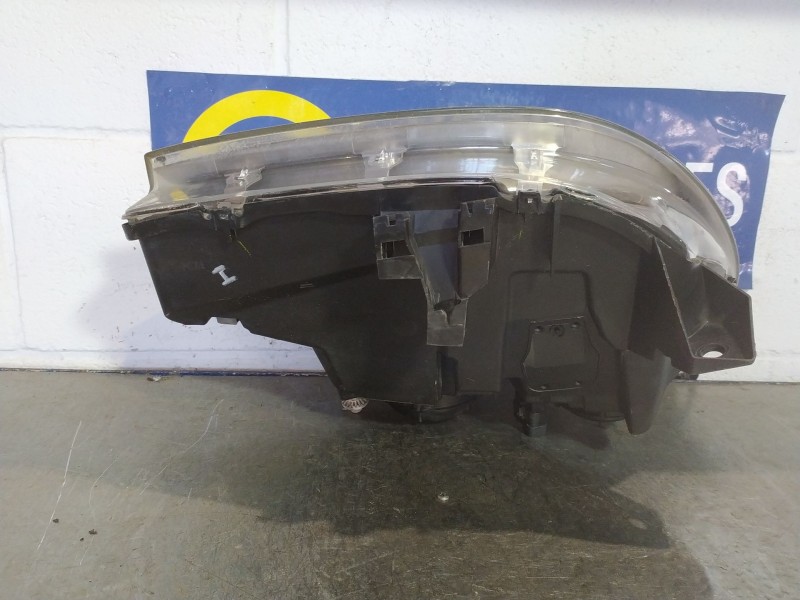 Recambio de faro izquierdo para citroen c5 berlina 1.8 referencia OEM IAM 9632664880  
