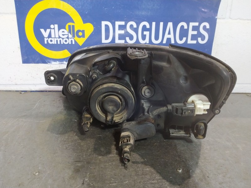 Recambio de faro derecho para hyundai getz (tb) 1.1 12v cat referencia OEM IAM   