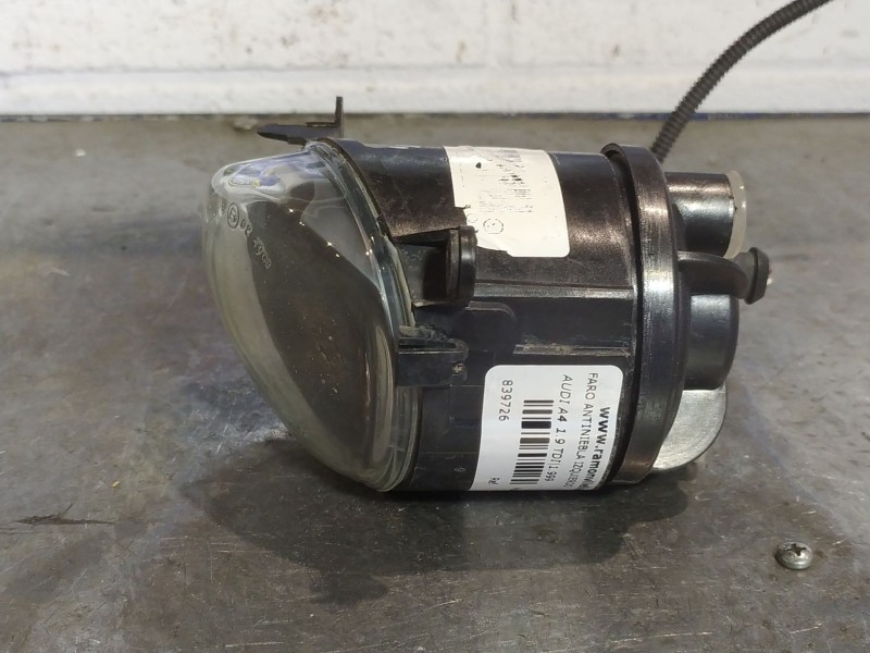 Recambio de faro antiniebla izquierdo para audi a4 1.9 tdi referencia OEM IAM    Recambio de faro antiniebla izquierdo para audi a4 1.9 tdi referencia OEM IAM
