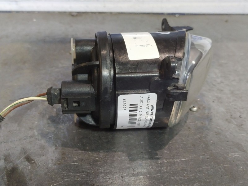 Recambio de faro antiniebla derecho para audi a4 1.9 tdi referencia OEM IAM    Recambio de faro antiniebla derecho para audi a4 1.9 tdi referencia OEM IAM