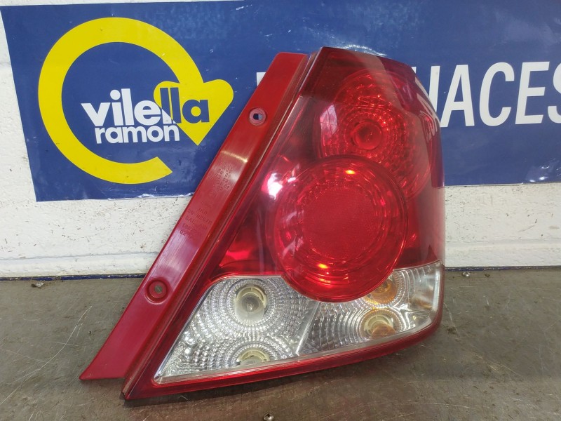 Recambio de piloto trasero derecho para chevrolet kalos referencia OEM IAM   