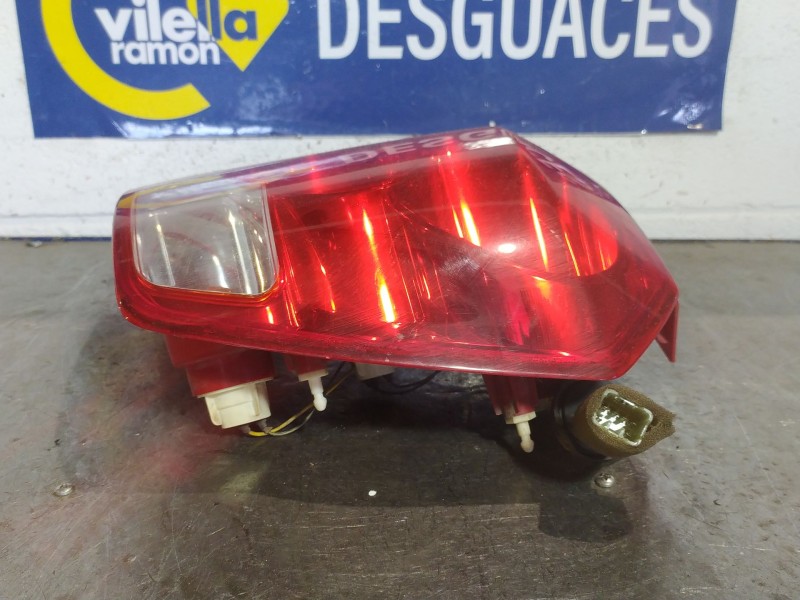 Recambio de piloto trasero derecho para chevrolet kalos referencia OEM IAM   