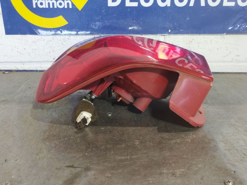 Recambio de piloto trasero derecho para hyundai getz (tb) 1.1 12v cat referencia OEM IAM   