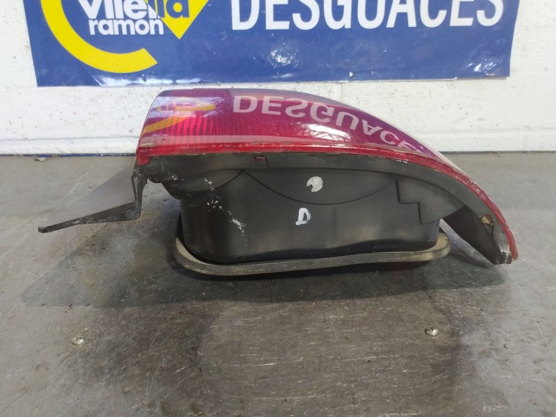 Recambio de piloto trasero derecho para rover serie 400 (rt) 420 di referencia OEM IAM   