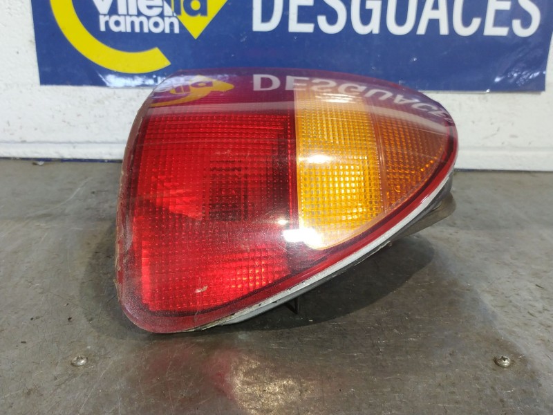 Recambio de piloto trasero derecho para rover serie 400 (rt) 420 di referencia OEM IAM   