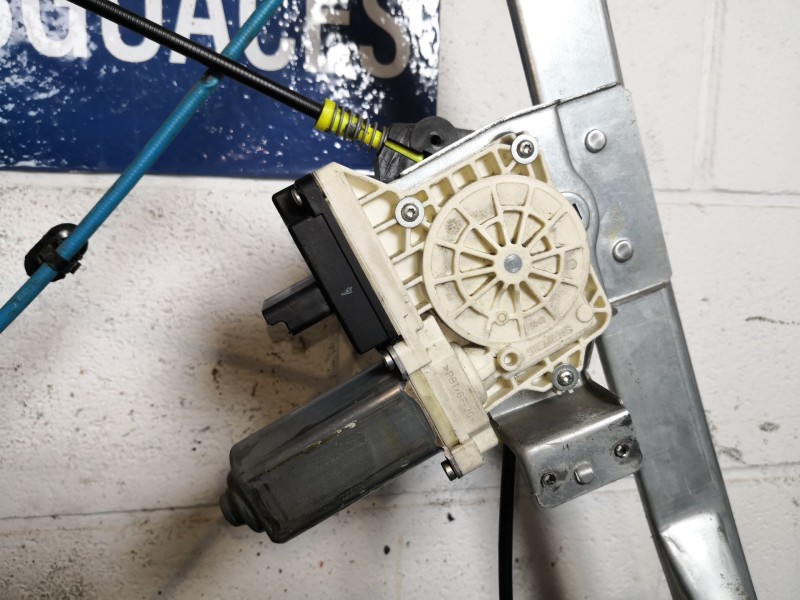 Recambio de elevalunas delantero izquierdo para citroen c2 1.4 hdi referencia OEM IAM   