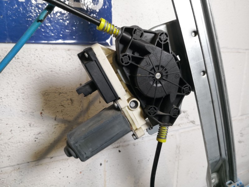 Recambio de elevalunas delantero derecho para citroen c2 1.4 hdi referencia OEM IAM   