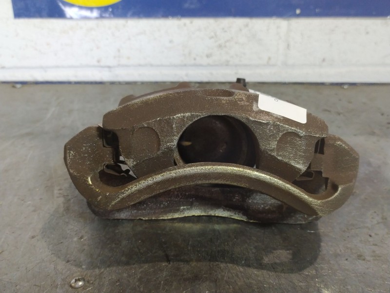 Recambio de pinza freno delantera izquierda para hyundai getz (tb) 1.1 12v cat referencia OEM IAM   