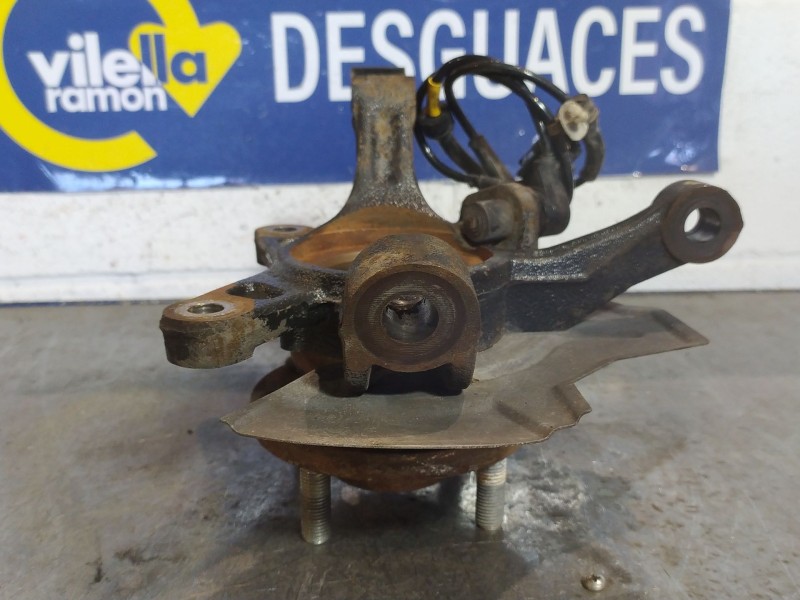 Recambio de mangueta delantera derecha para chevrolet kalos referencia OEM IAM   