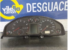 Recambio de cuadro instrumentos para audi a4 1.8 t referencia OEM IAM 8D0919034F  
