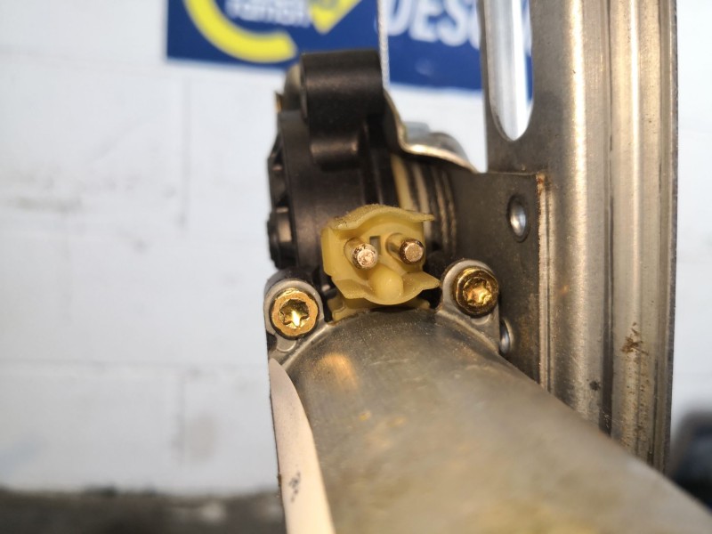 Recambio de elevalunas delantero izquierdo para mercedes clase a (w168) 1.4 cat referencia OEM IAM   