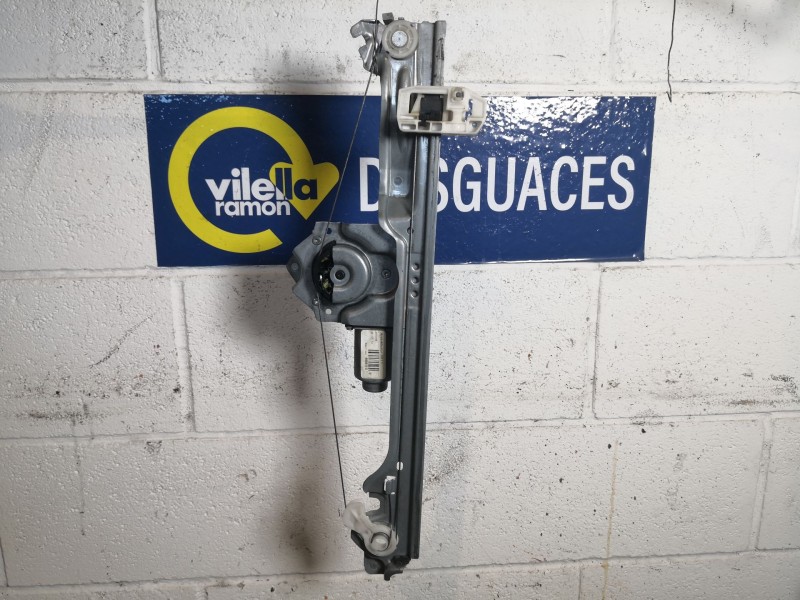 Recambio de elevalunas trasero izquierdo para renault modus referencia OEM IAM 400811C  