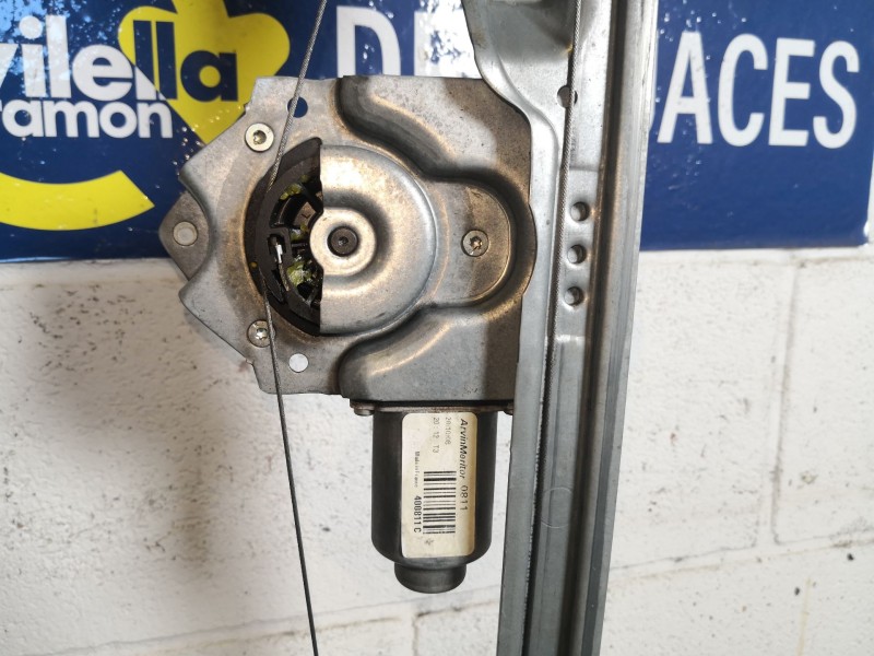 Recambio de elevalunas trasero izquierdo para renault modus referencia OEM IAM 400811C  