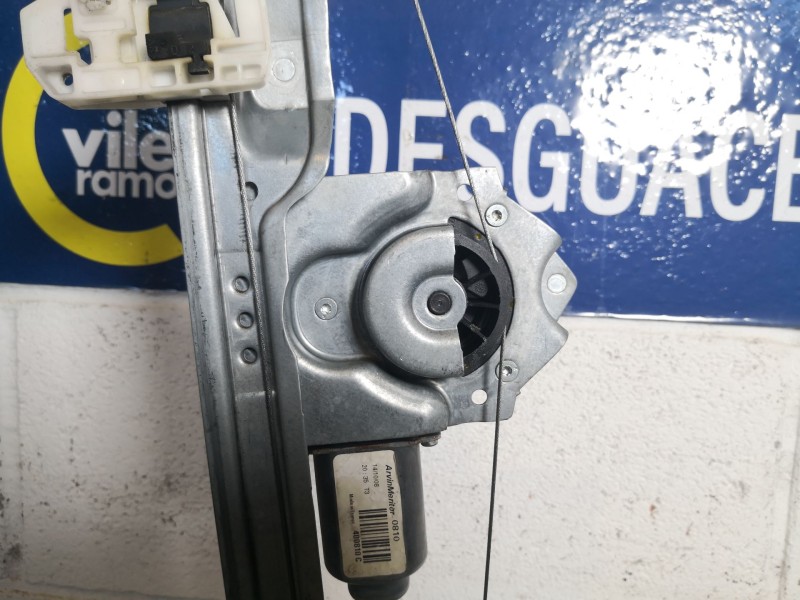 Recambio de elevalunas trasero derecho para renault modus referencia OEM IAM 400810C  