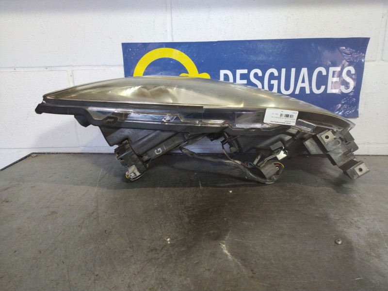 Recambio de faro izquierdo para mazda 6 2.2 de 163 sportive referencia OEM IAM   