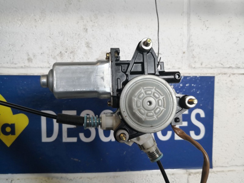 Recambio de elevalunas delantero derecho para mazda premacy (cp) referencia OEM IAM   