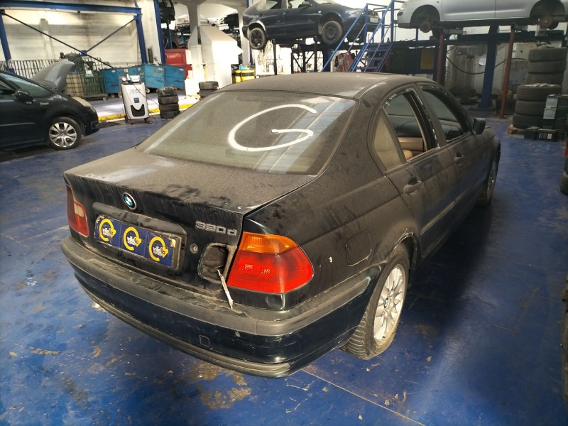 bmw serie 3 berlina (e46) del año 2001