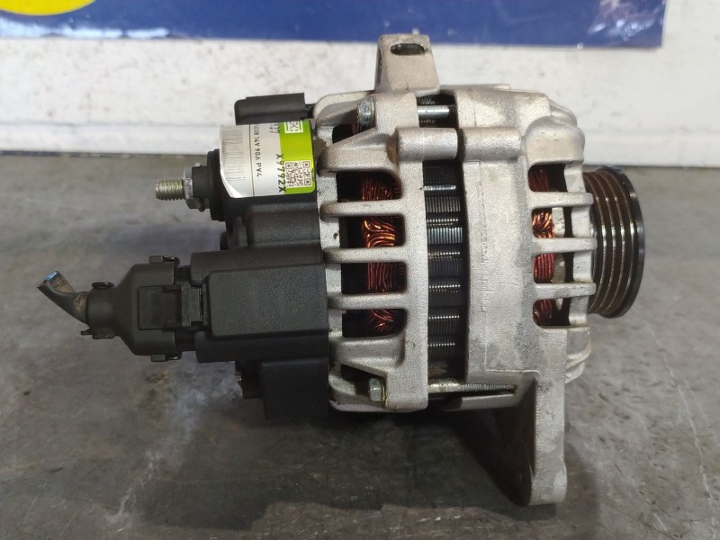 Recambio de alternador para hyundai getz (tb) 1.4 cat referencia OEM IAM 441937 X9792X 14V 90A