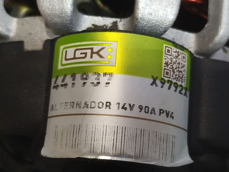 Recambio de alternador para hyundai getz (tb) 1.4 cat referencia OEM IAM 441937 X9792X 14V 90A