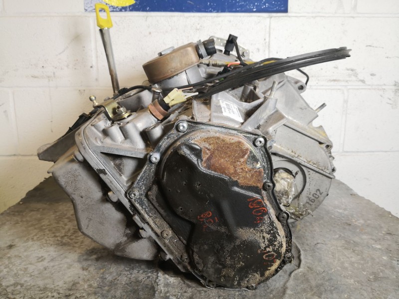Recambio de caja cambios para volvo 940 940 2.0 16v gle referencia OEM IAM 1036000196  