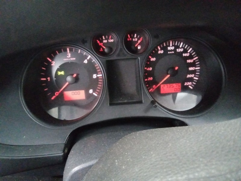 seat ibiza (6l1) del año 2005