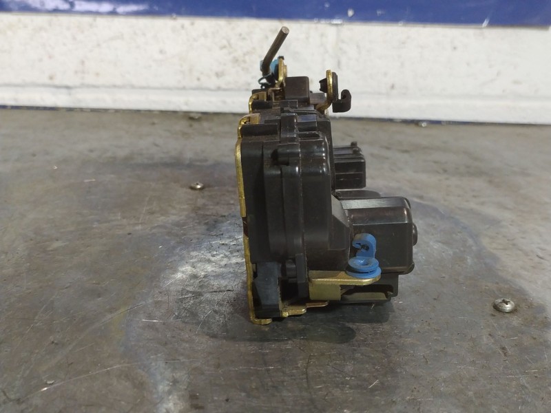 Recambio de cerradura puerta delantera derecha para citroen berlingo 1.9 600 d furg. referencia OEM IAM   