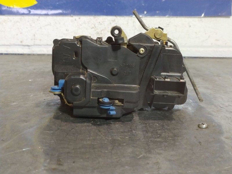 Recambio de cerradura puerta delantera derecha para citroen berlingo 1.9 600 d furg. referencia OEM IAM   