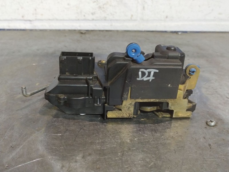 Recambio de cerradura puerta delantera izquierda para citroen berlingo 1.9 600 d furg. referencia OEM IAM   